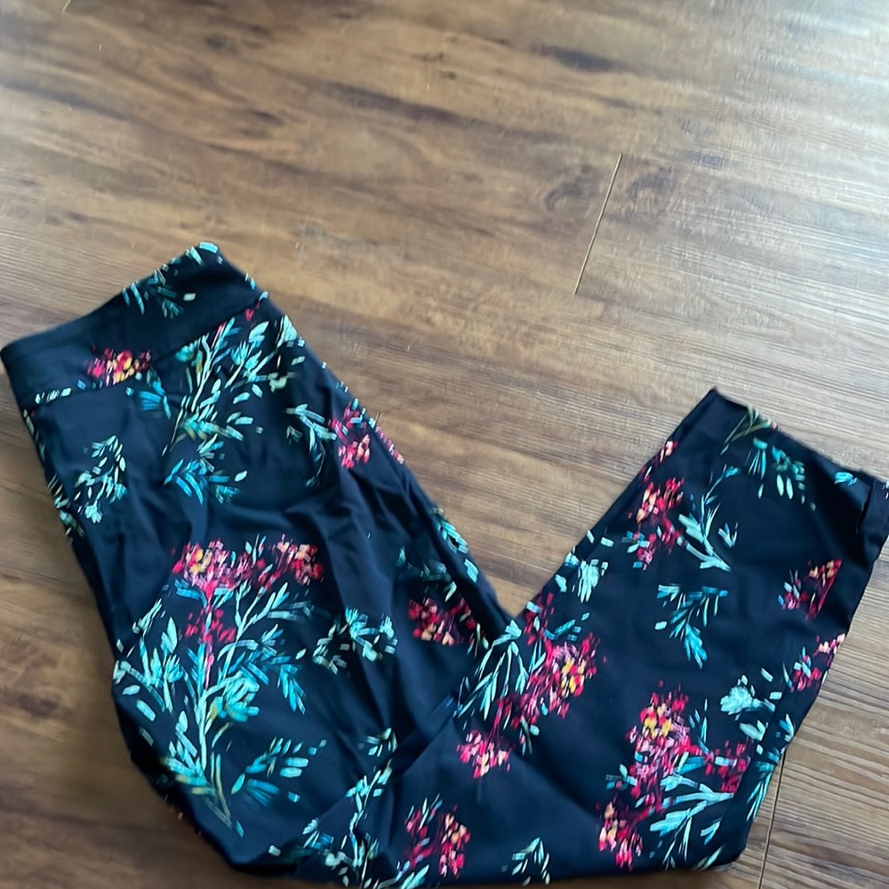 Van Huesen Cropped Rayon Pants